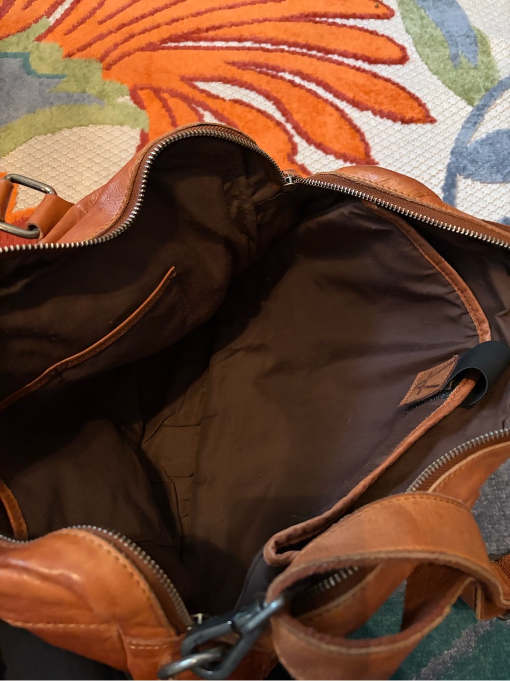 Vilenca Holland Genuine Leather Laptop Bag and Matching Crossbody Purse - Picture 3 of 11